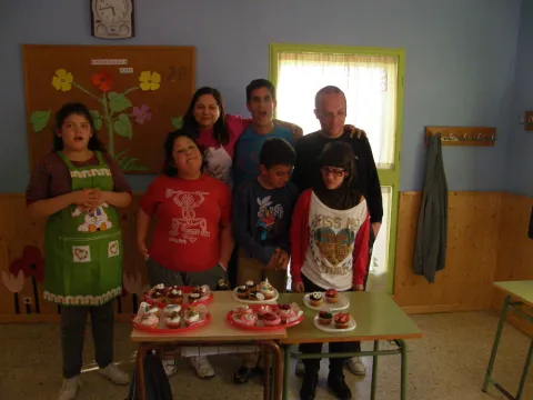 Taller de cocina con menores discapacitados
